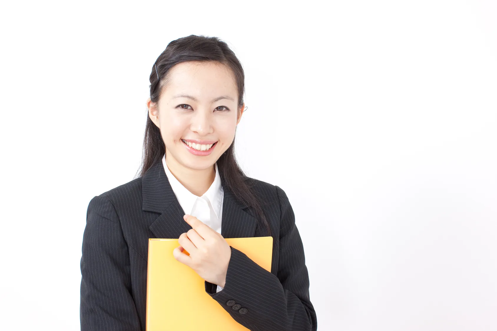 知らないと恥ずかしい!スーツの着こなし術【女性編】 知らないと恥ずかしい!スーツの着こなし術【女性編】