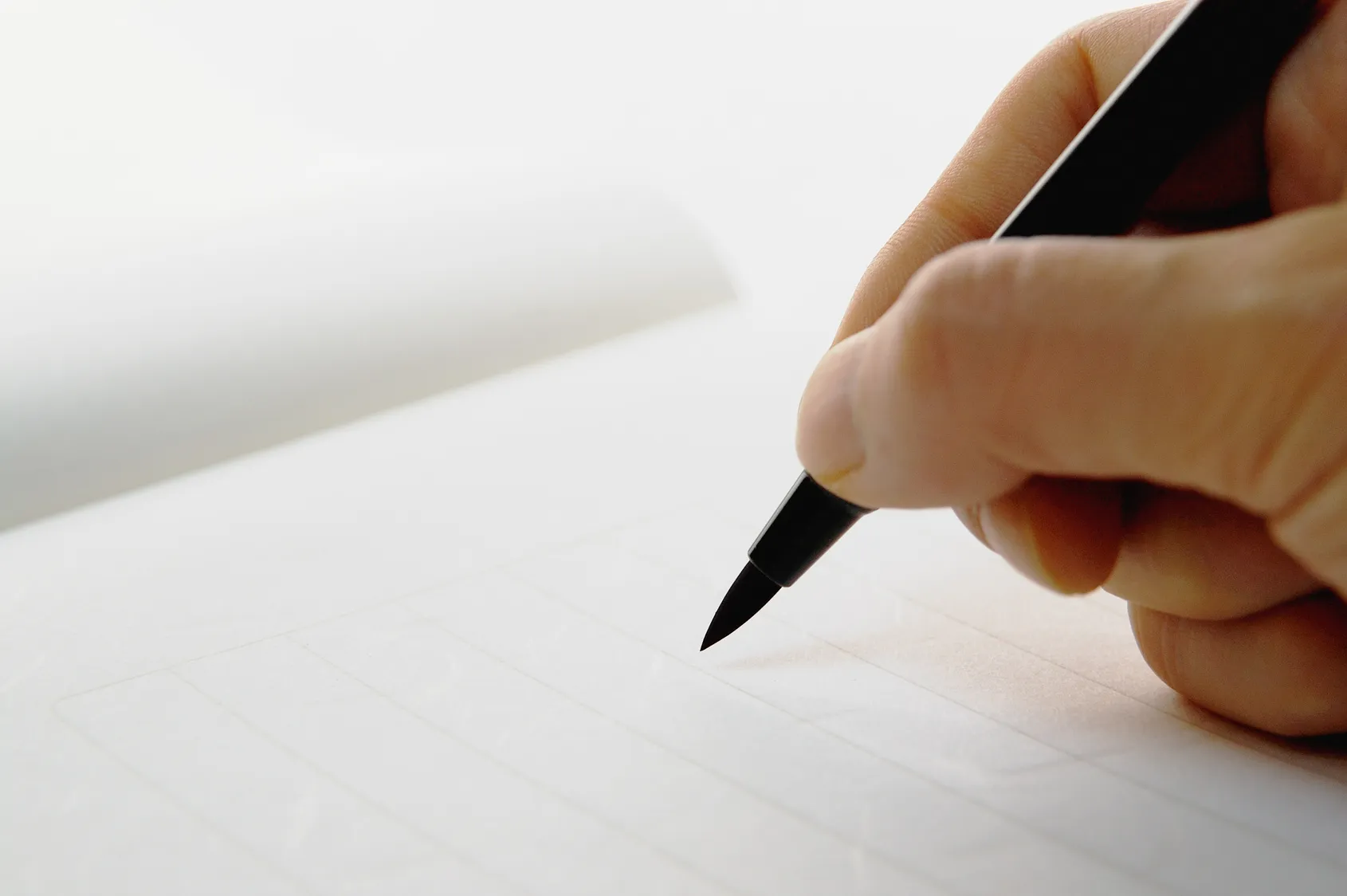 字の書き方を知ってきれいな字になろう!美しく書くコツとは?! 字の書き方を知ってきれいな字になろう!美しく書くコツとは?!