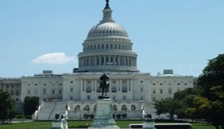 【英語講師必見】 紛らわしい！日本語では同じなのに英語では違う表現「借りる」