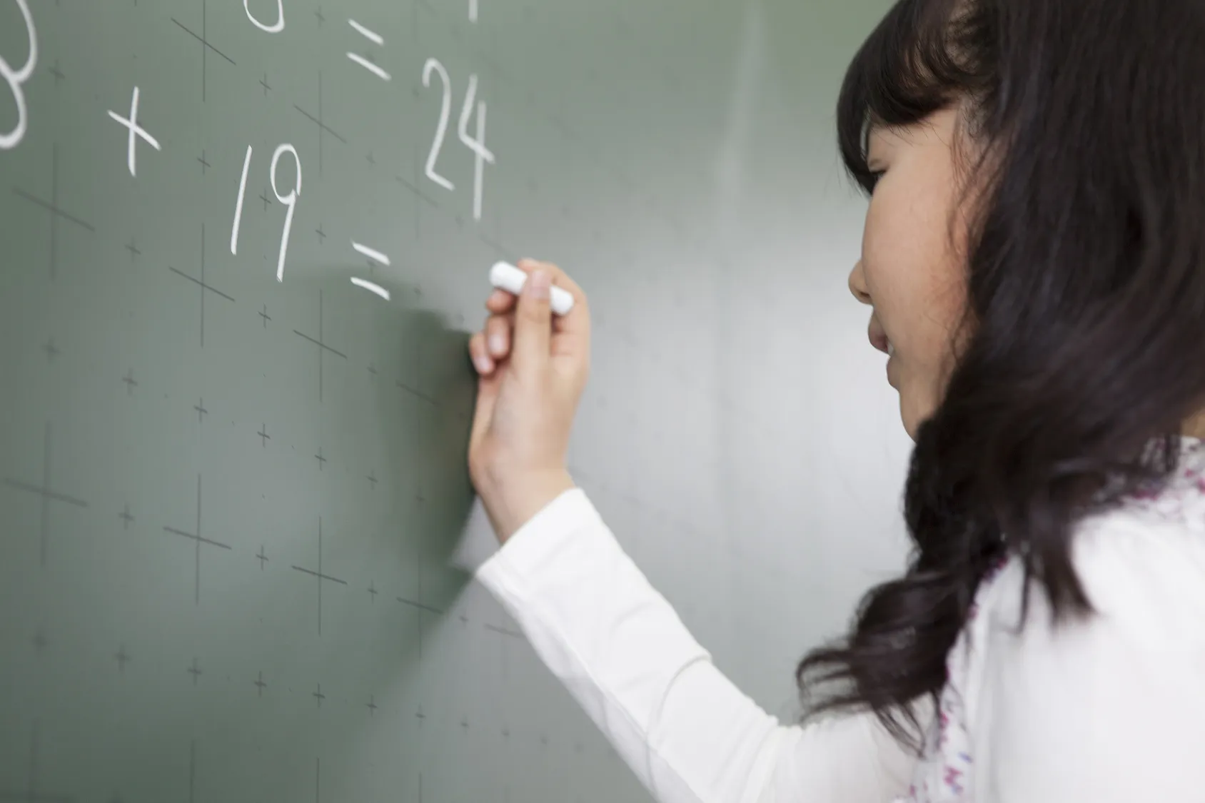 計算をする女の子