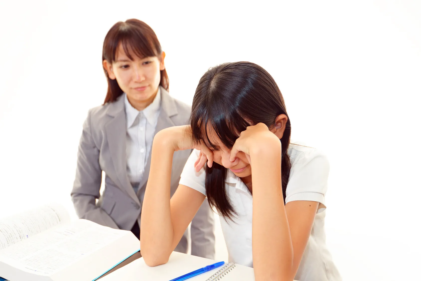 落ち込む生徒
