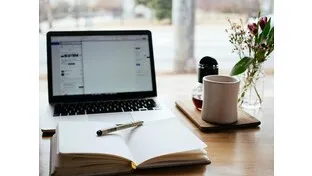 オンライン家庭教師は副業にオススメ！メリット・デメリット、注意点を徹底解説