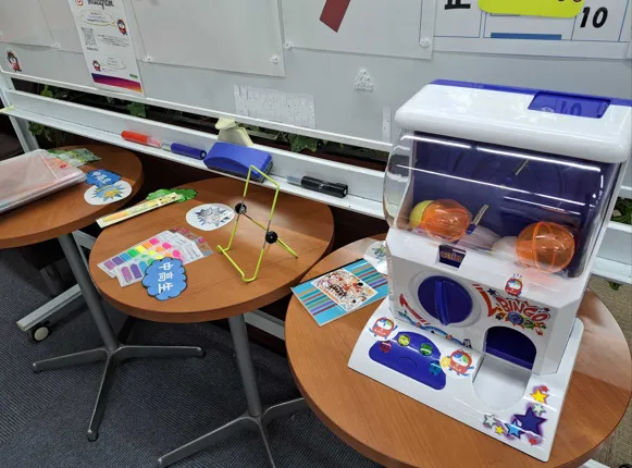 受付のガチャガチャスペース 受付のガチャガチャスペース