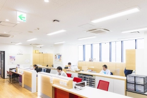 スライドイメージ（１） 個別館阪急桂校