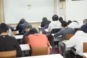 スライドイメージ（５） 進学塾REQUA 梅小路校