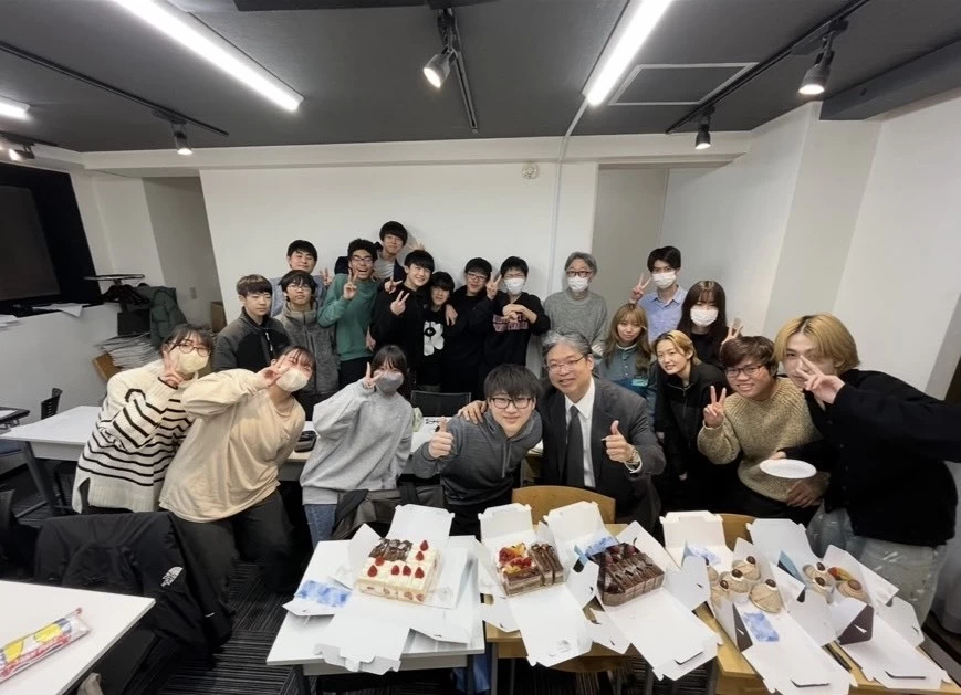 スライドイメージ（４） みなと学院 田町校