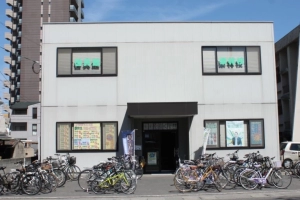 スライドイメージ（１） 啓真館 栗林校