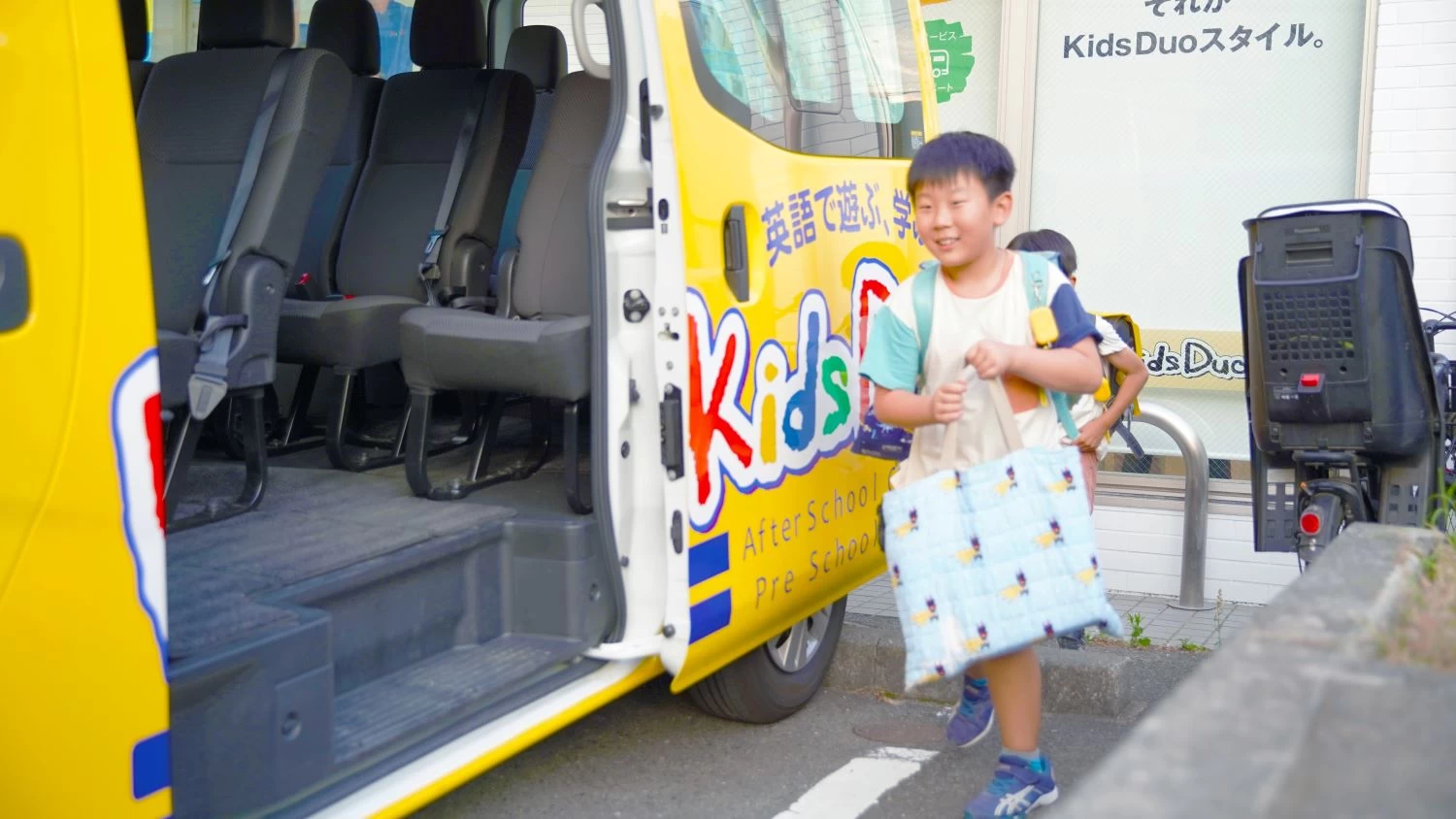 スライドイメージ（５） ◆Kids Duo 松山東