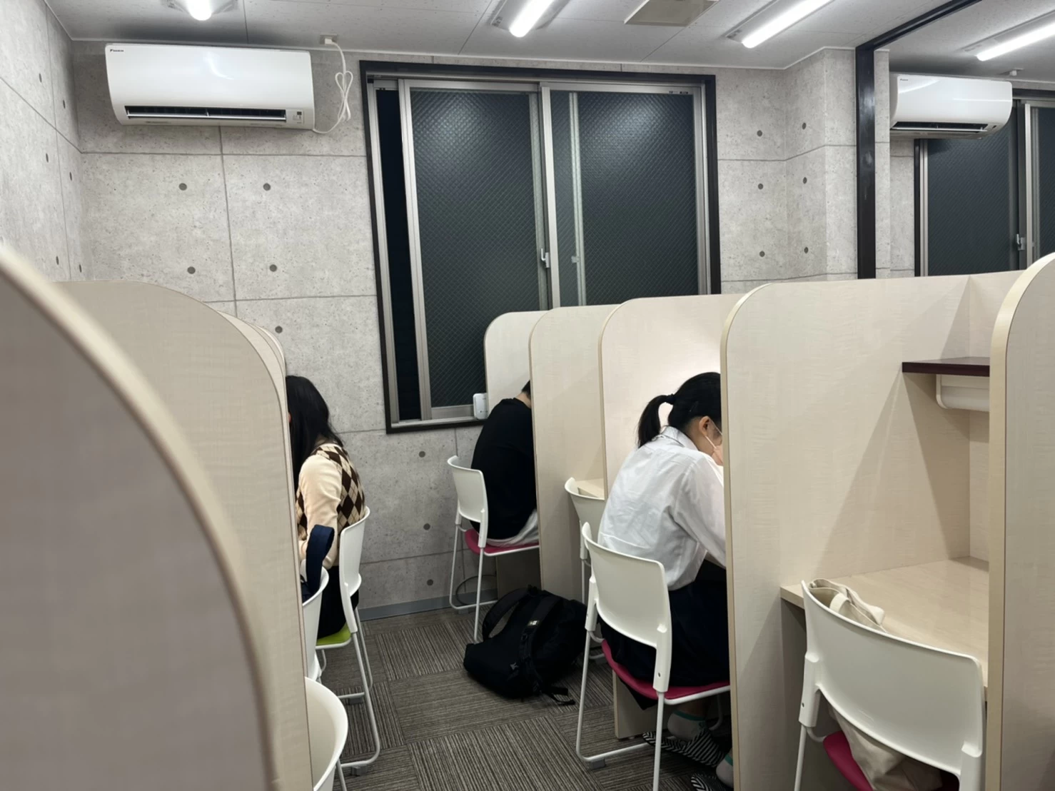スライドイメージ（５） 大学受験館 八木駅前校