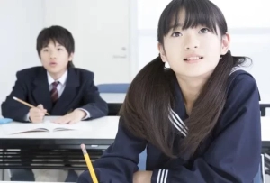 スライドイメージ（１） 秀英館 本部教室