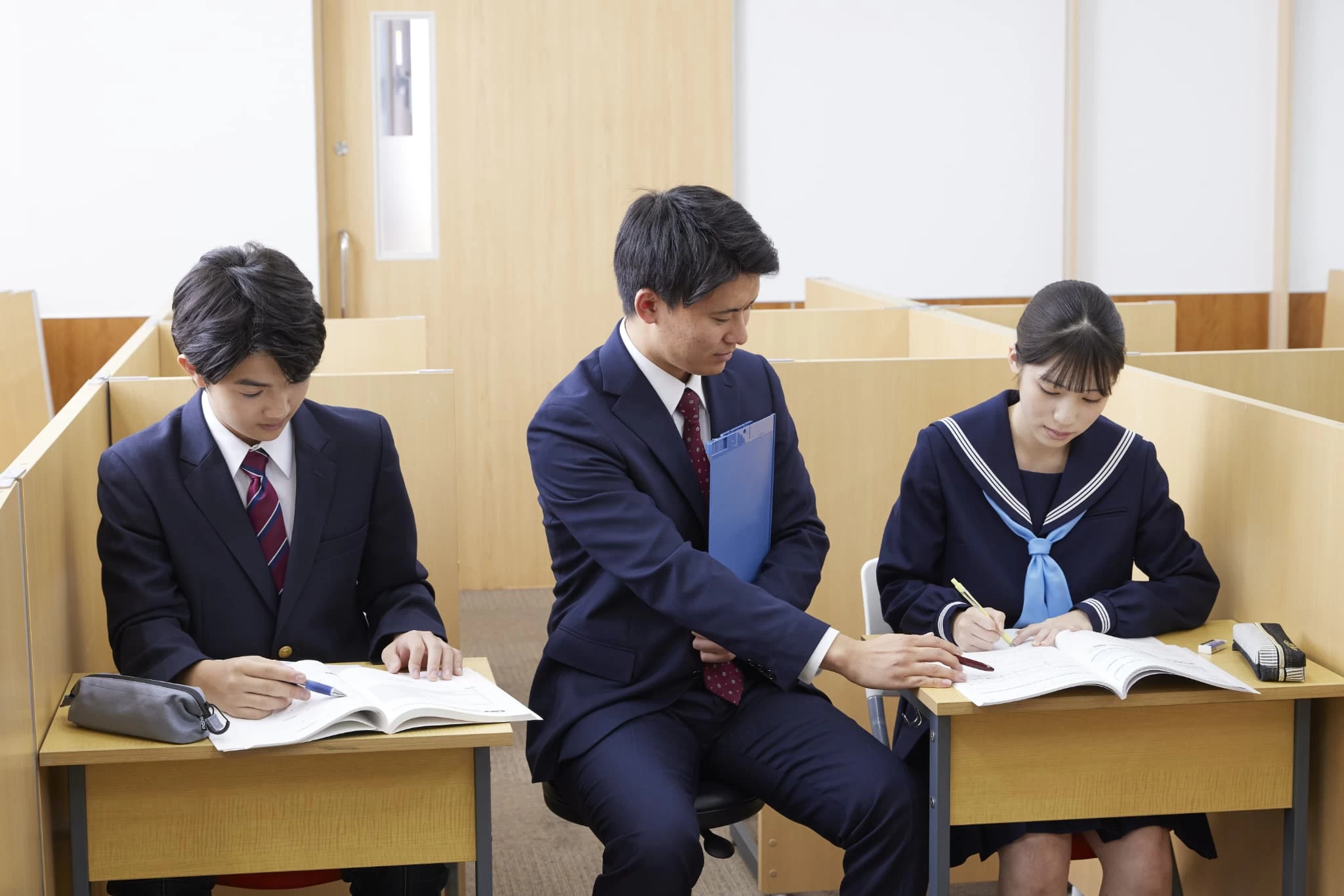 スライドイメージ（３） 城南コベッツ 鵠沼海岸教室