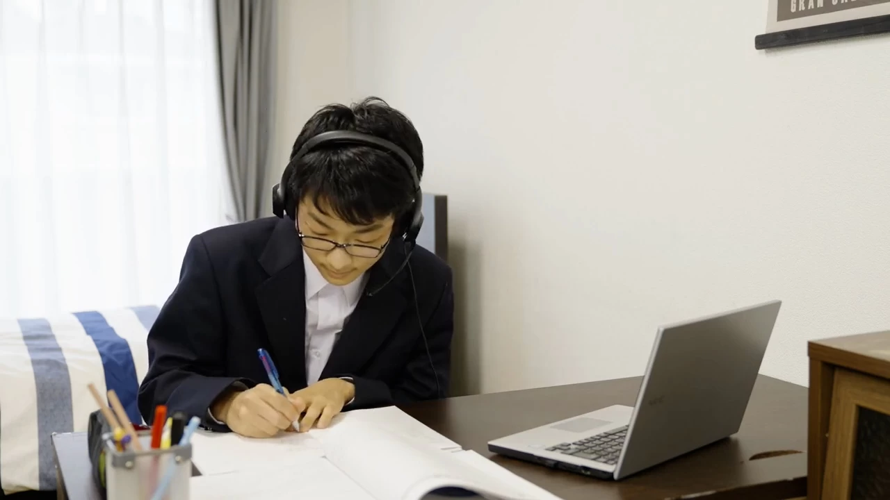 スライドイメージ（４） EIKOH LiNK ST