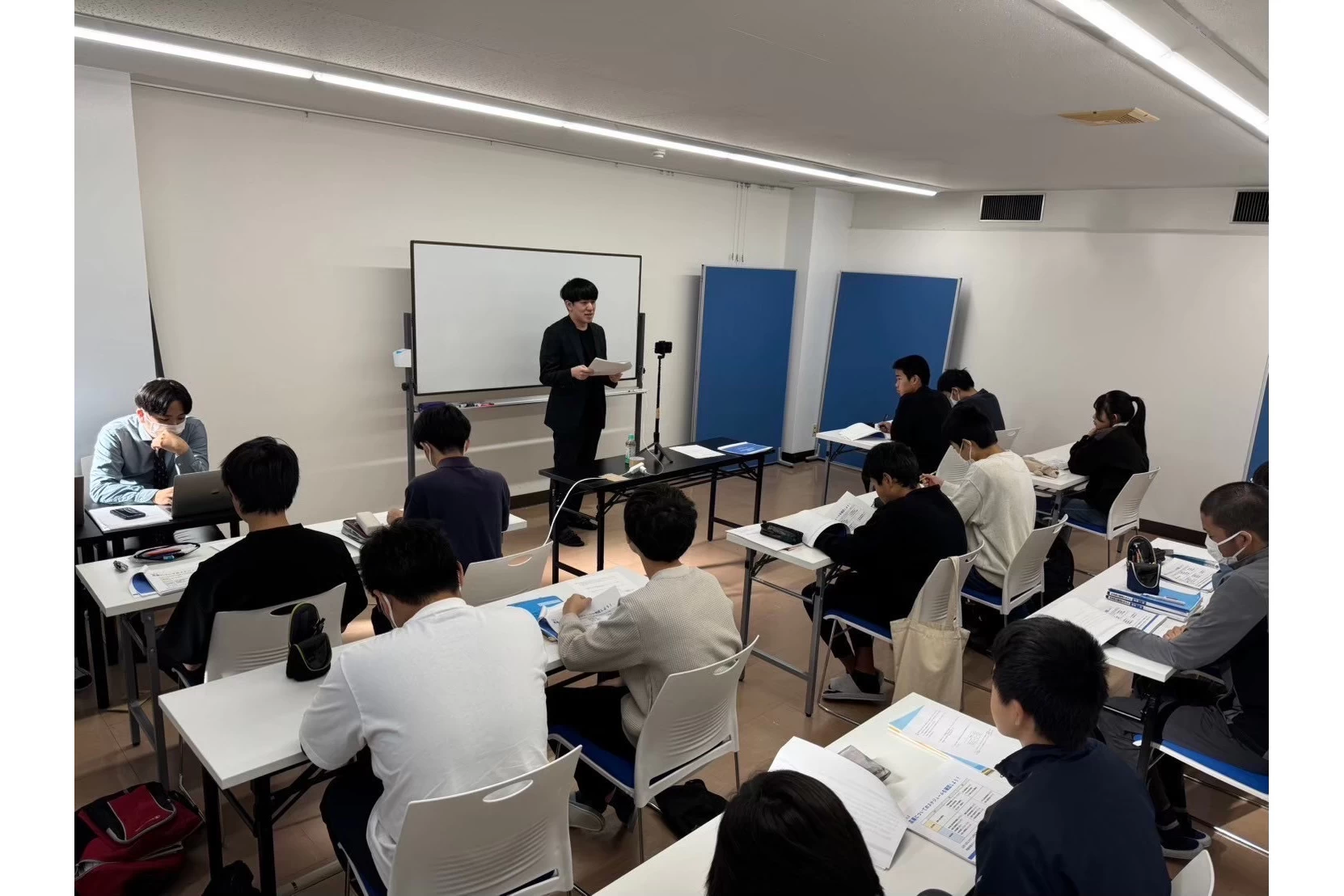 スライドイメージ（４） 飛高専塾 広島本校