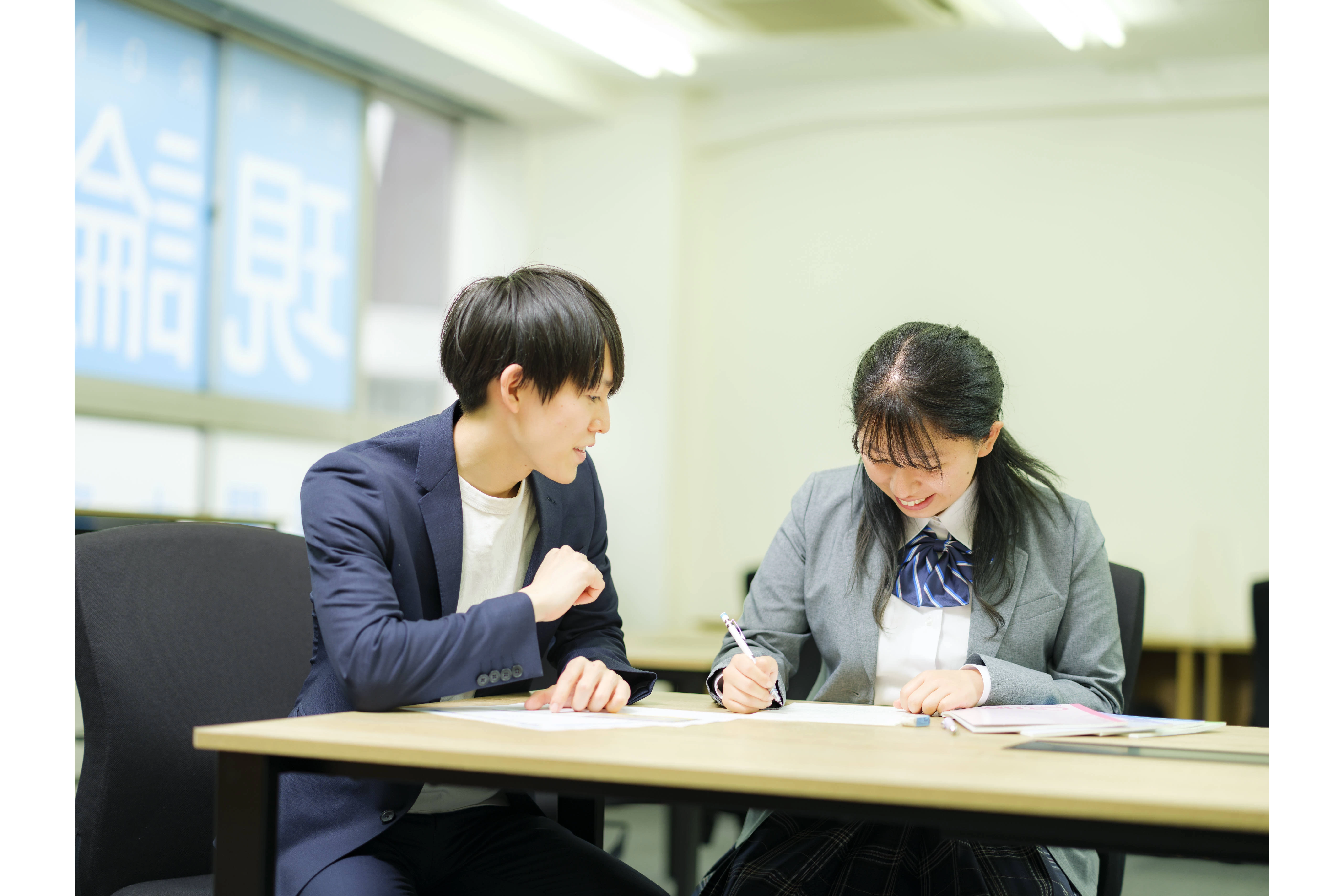 スライドイメージ（２） 現論会上尾校