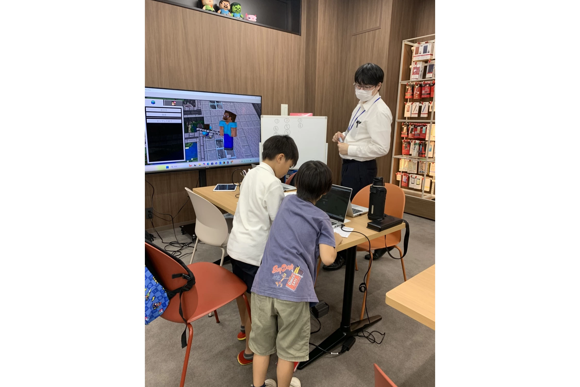 スライドイメージ（５） プロクラ ドコモショップ新