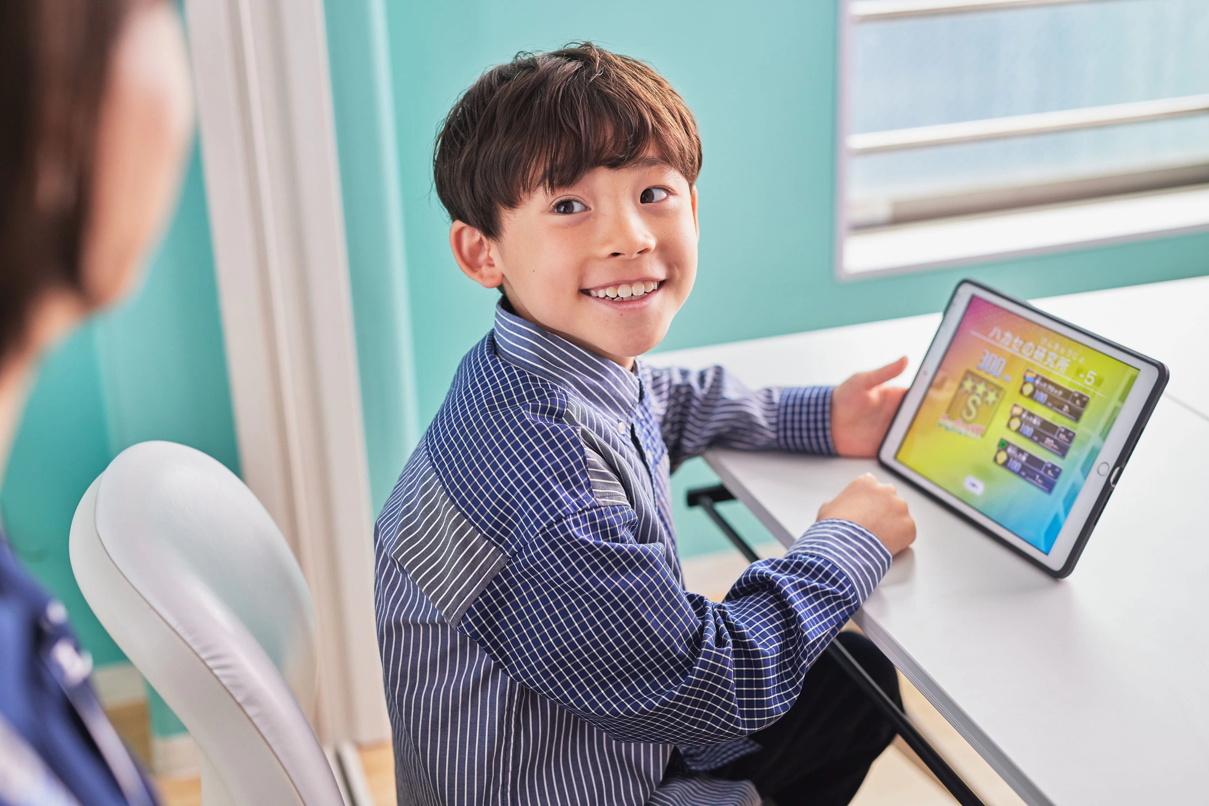 スライドイメージ（２） HALLO求人サンプル原稿