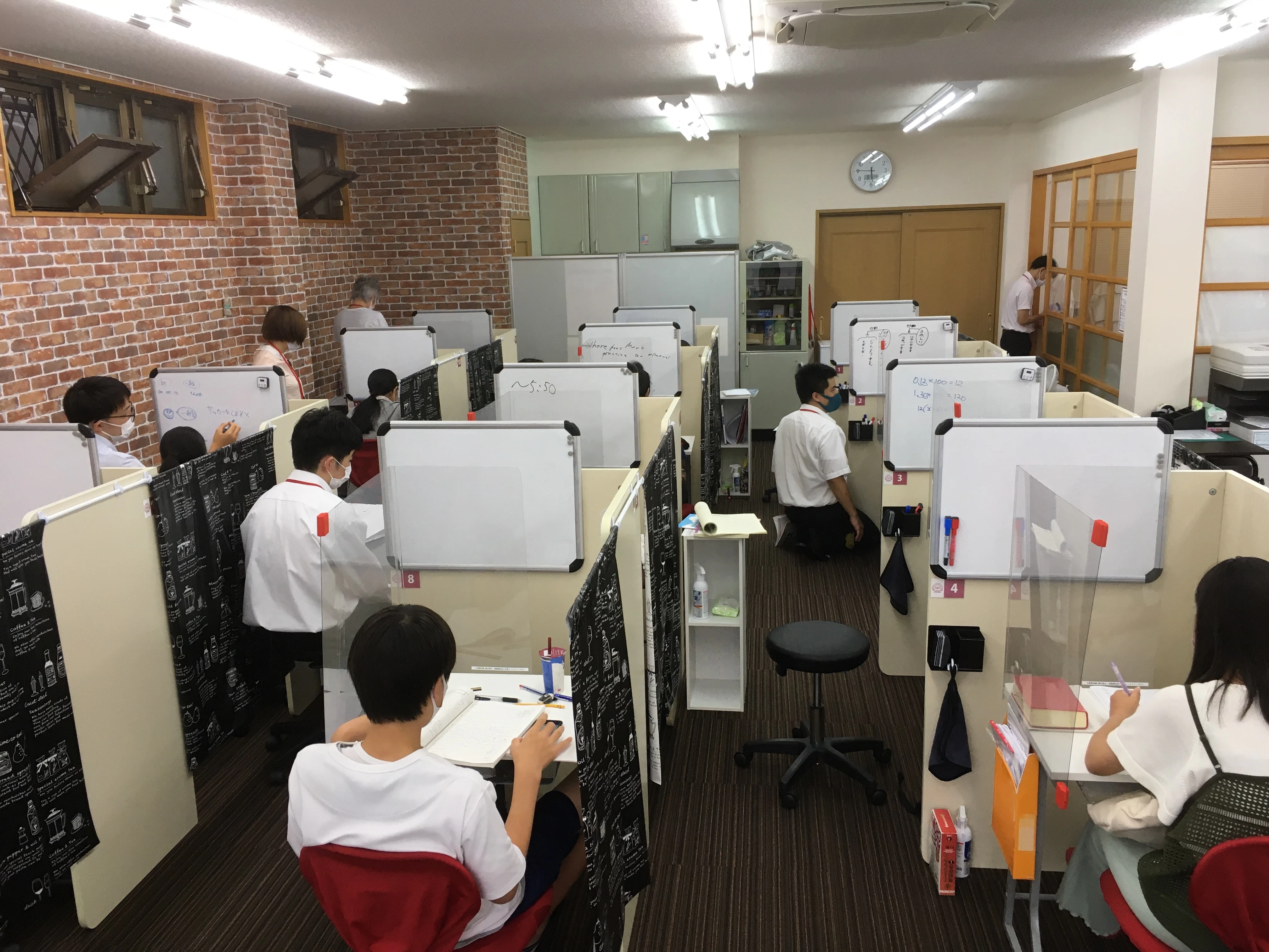 スライドイメージ（２） 個別指導 COBETSU 