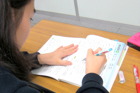 スライドイメージ（５） Hamax(ハマックス)名