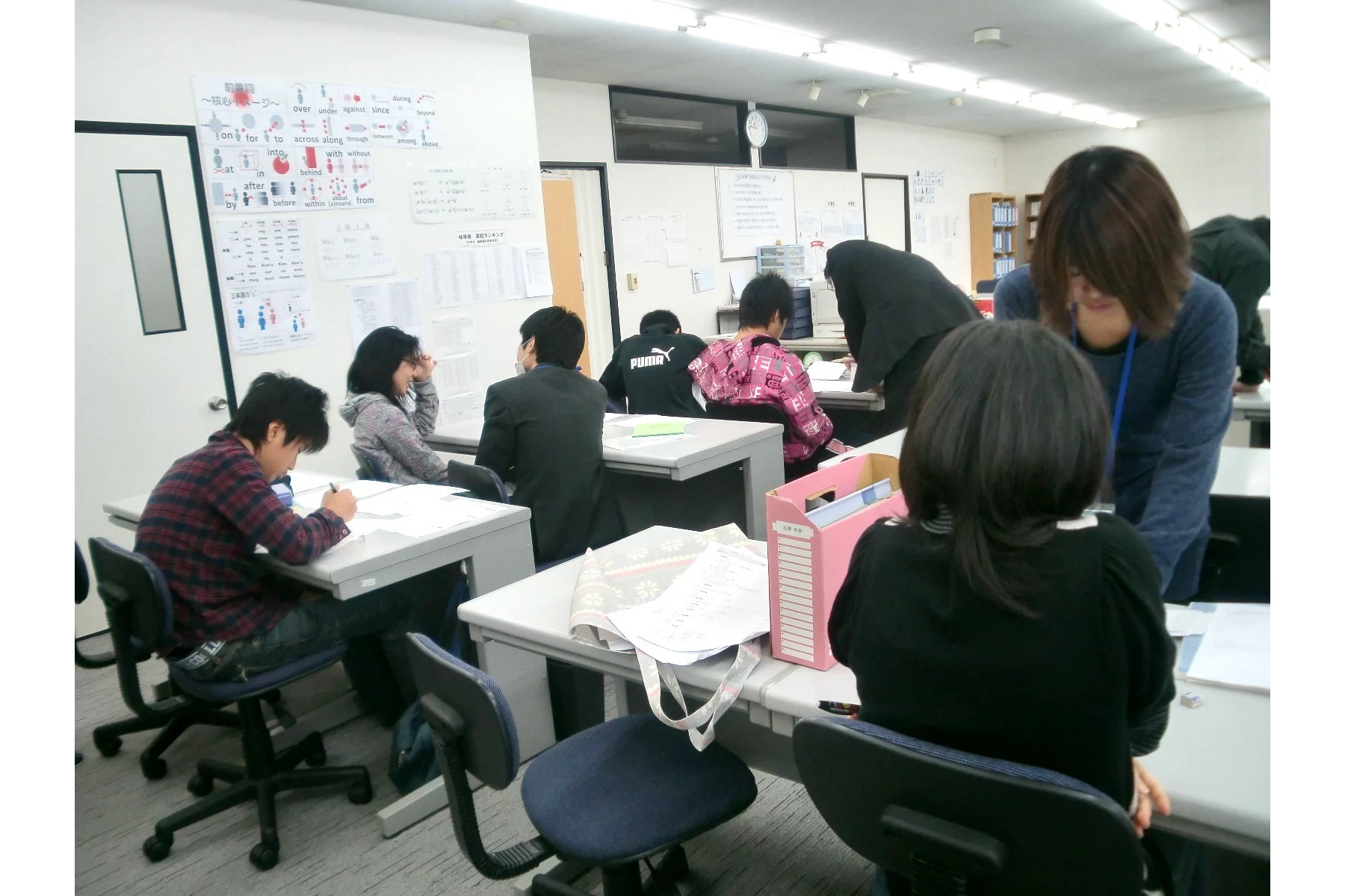 スライドイメージ（２） 向伸学館 島教室