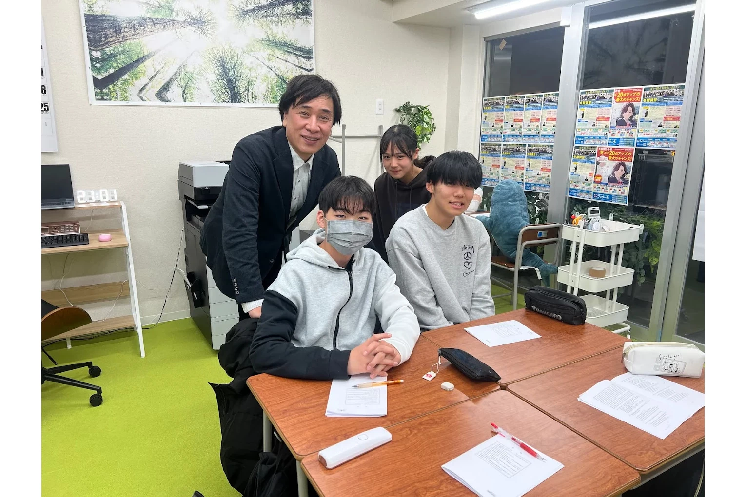 スライドイメージ（２） 学習スタジオフォワード 蓮