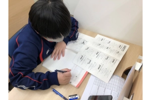 スライドイメージ（１） 学習塾UPROUTE