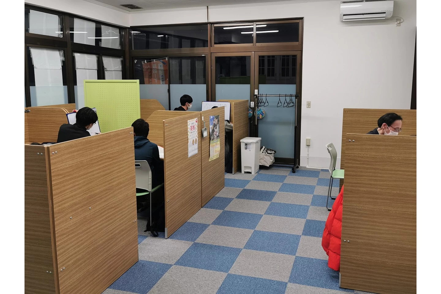 スライドイメージ（２） 学習塾ライトハウス