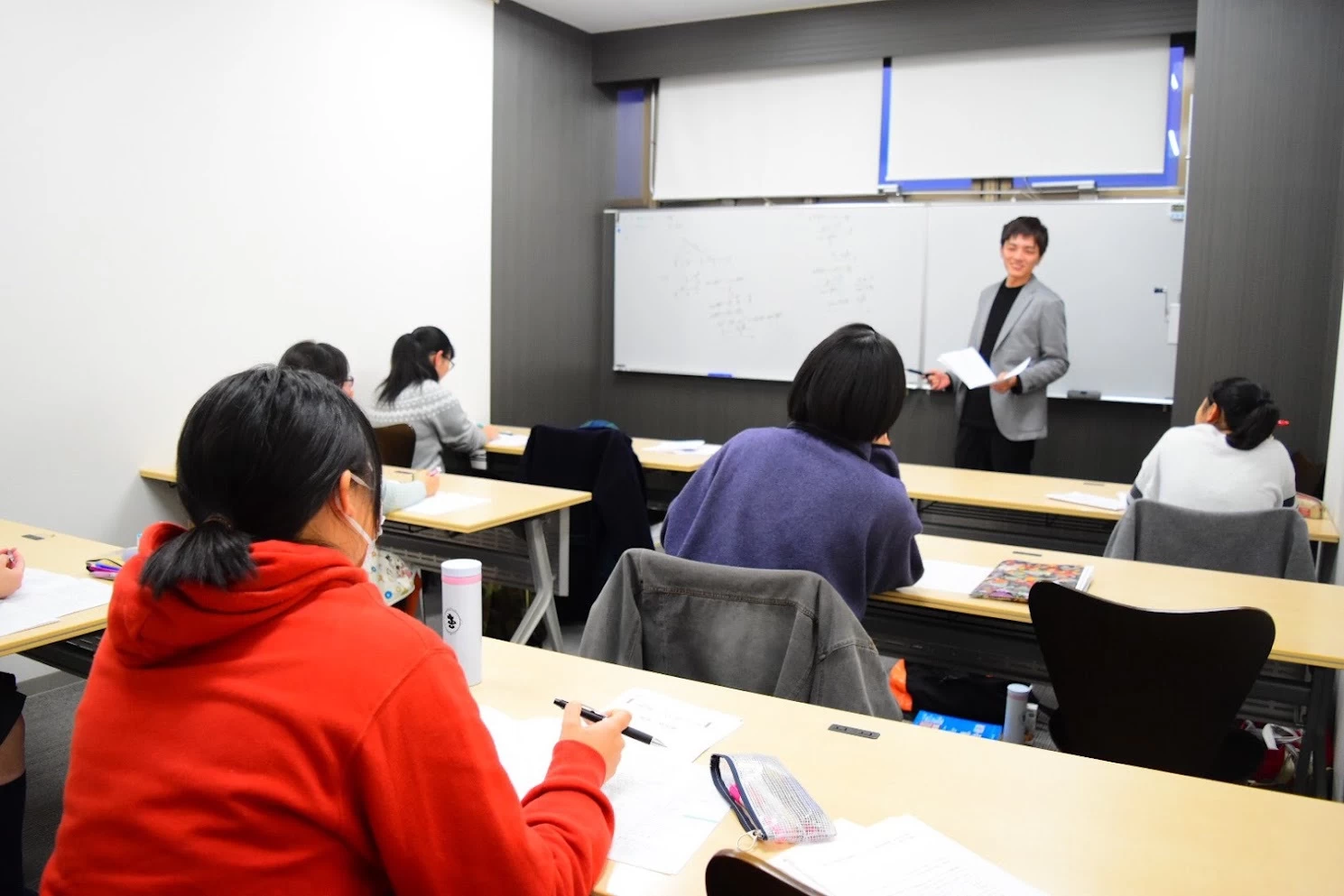 スライドイメージ（３） 数理進学予備校イーズ 竹園