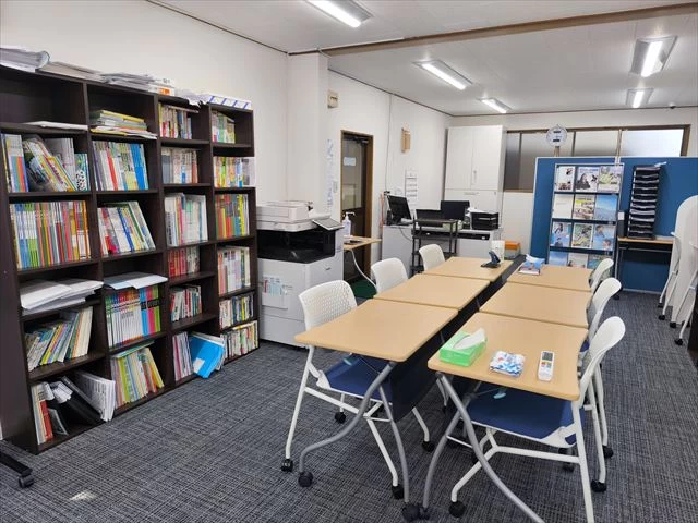 スライドイメージ（１） 個別指導塾学び舎まこと 草
