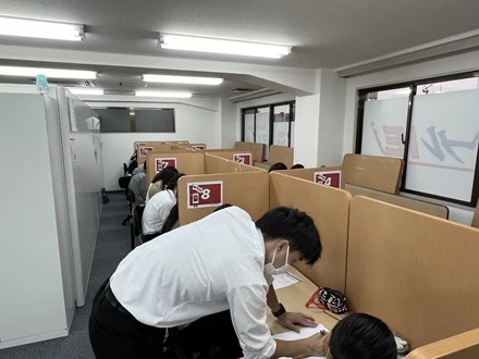 スライドイメージ（１） やる気スイッチのスクールI