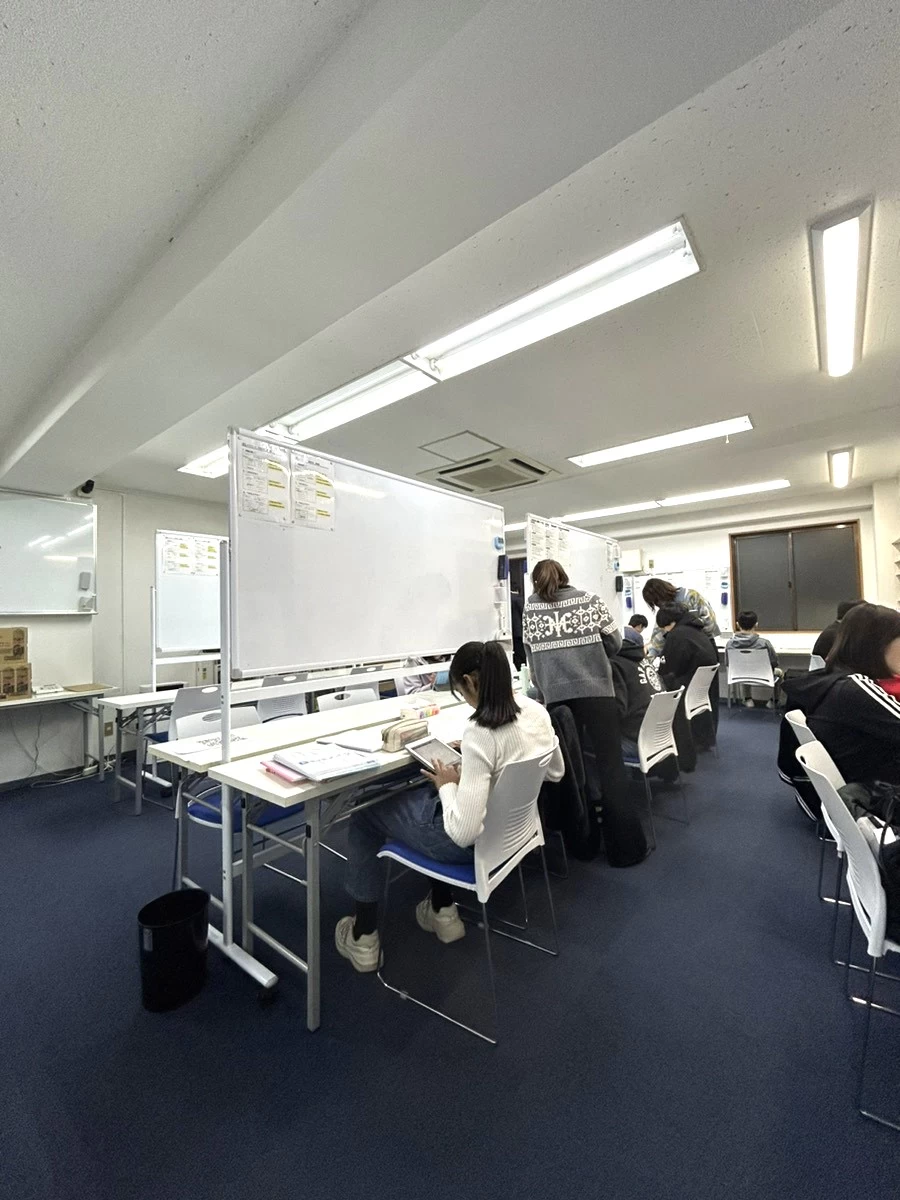 スライドイメージ（２） 進学塾メイツ 高田馬場教室