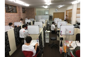 スライドイメージ（３） Learning Is F