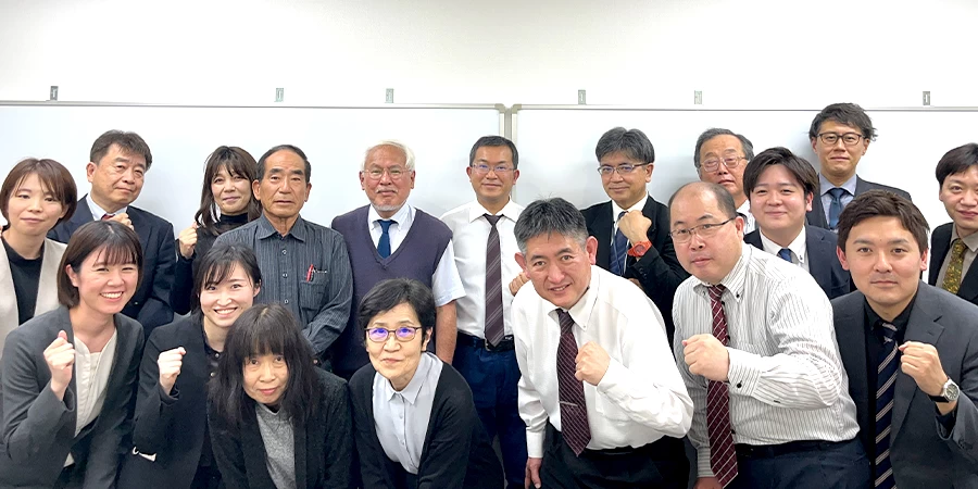 スライドイメージ（２） 富士学院　鹿児島校