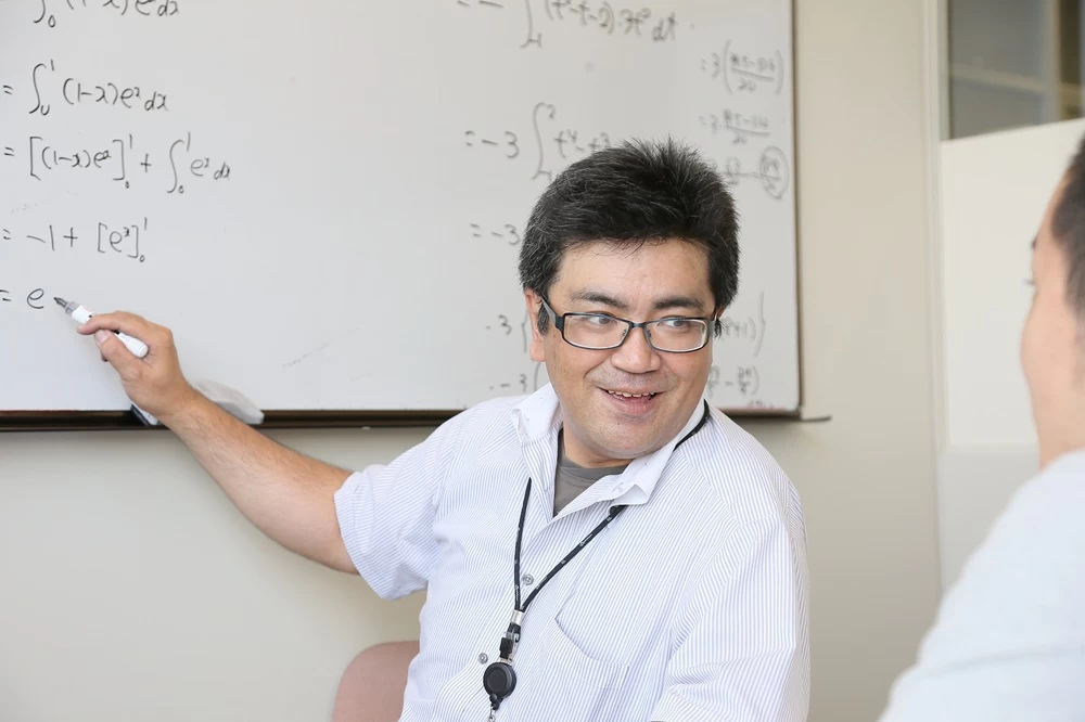 スライドイメージ（３） 富士学院　鹿児島校