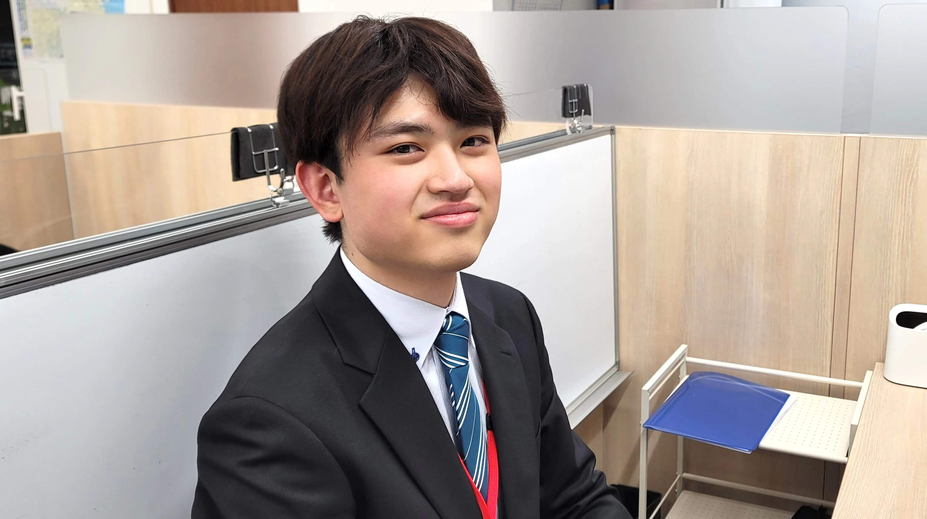 スライドイメージ（３） 個別指導塾トライプラス 光