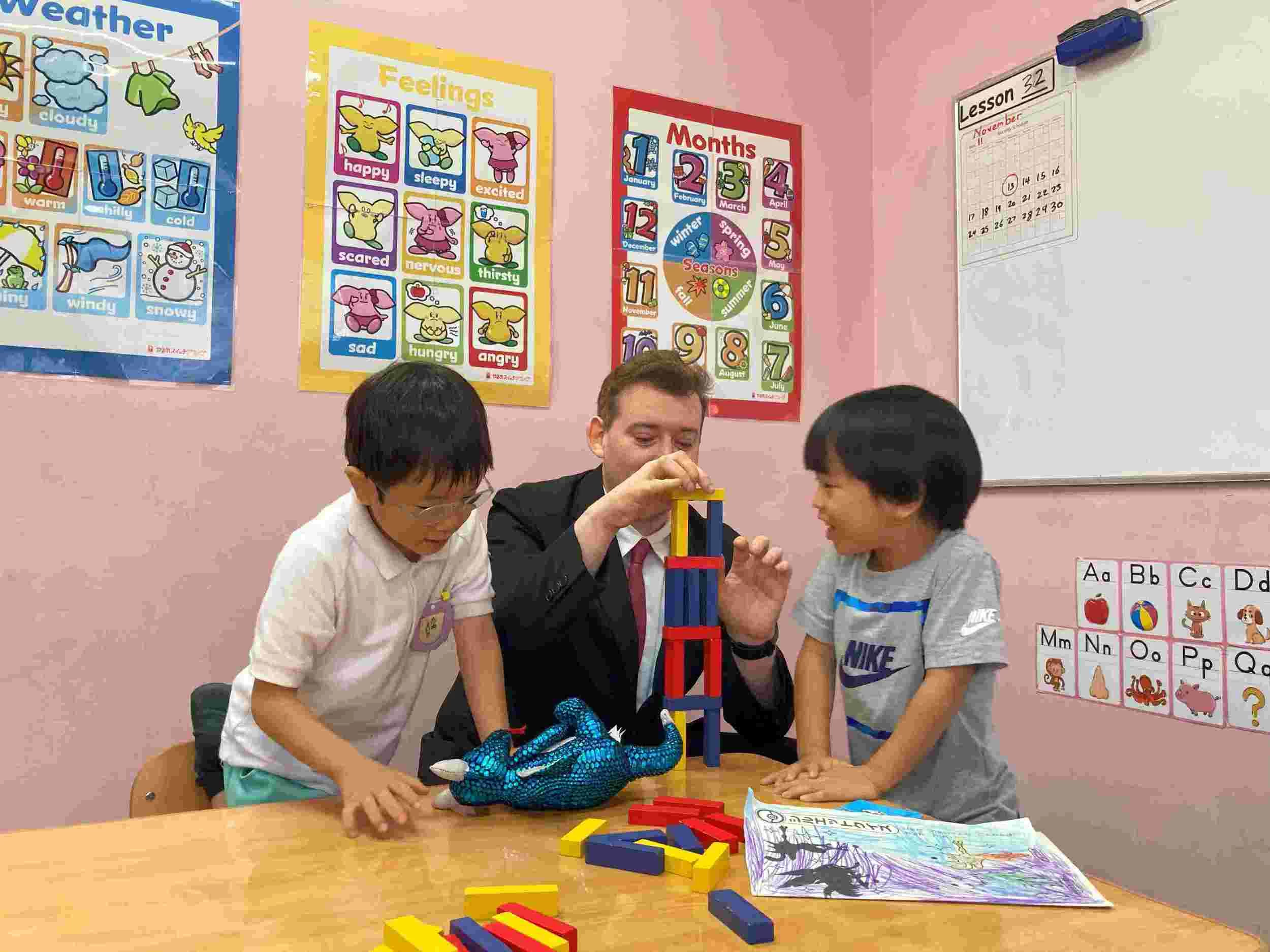 スライドイメージ（２） WinBe 千歳烏山校