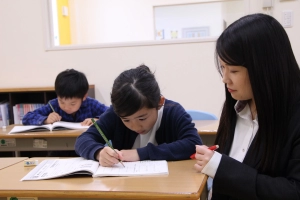 スライドイメージ（１） ウイングキッズ・ラボ つく