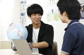 スライドイメージ（４） 学校法人角川ドワンゴ学園 