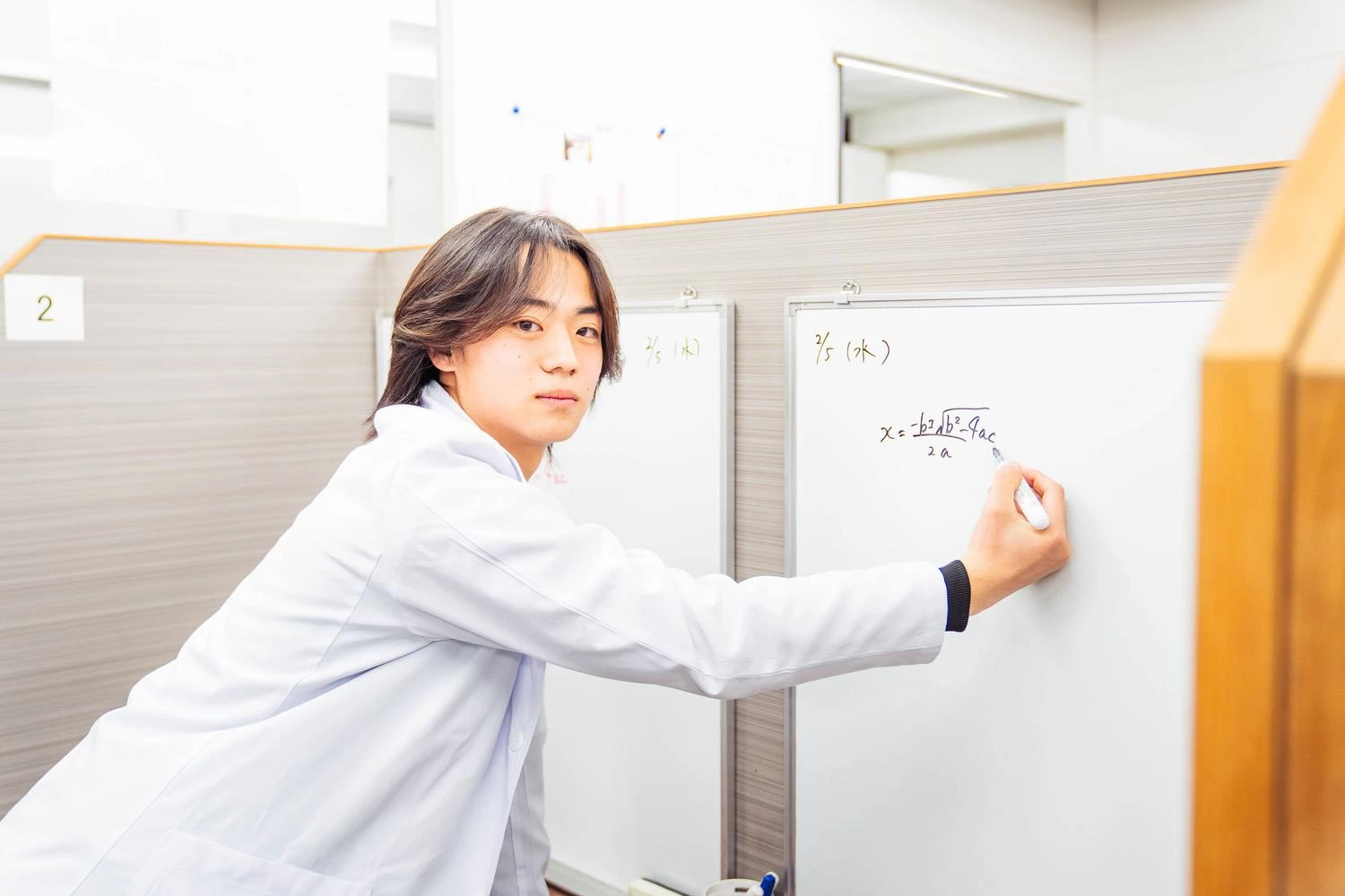 スライドイメージ（２） 個別指導タクシス 稲毛教室